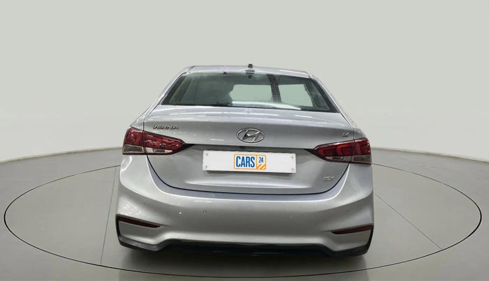 2019 Hyundai Verna 1.6 VTVT SX + AT, Petrol, Automatic, 84,290 km, Back/Rear
