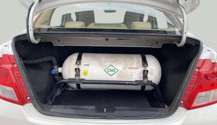2022 Maruti Dzire ZXI CNG, CNG, Manual, 60,905 km, Boot Inside