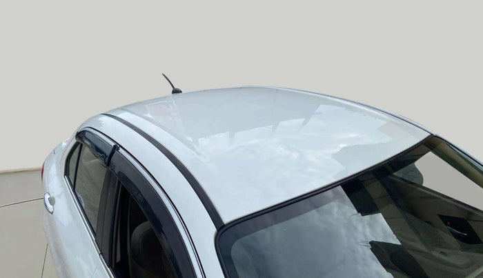 2022 Maruti Dzire ZXI CNG, CNG, Manual, 60,905 km, Roof