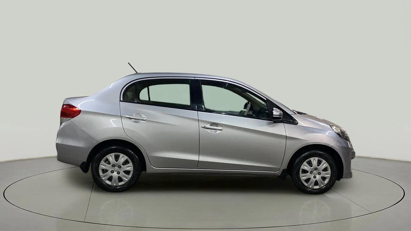 2015 Honda Amaze 1.2L I-VTEC SX, Petrol, Manual, 66,857 km, Right Side View