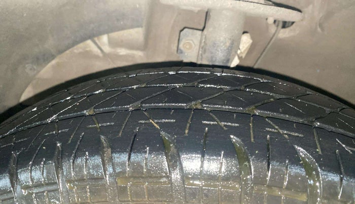 2019 Maruti Dzire VXI, Petrol, Manual, 1,03,087 km, Left Front Tyre Tread