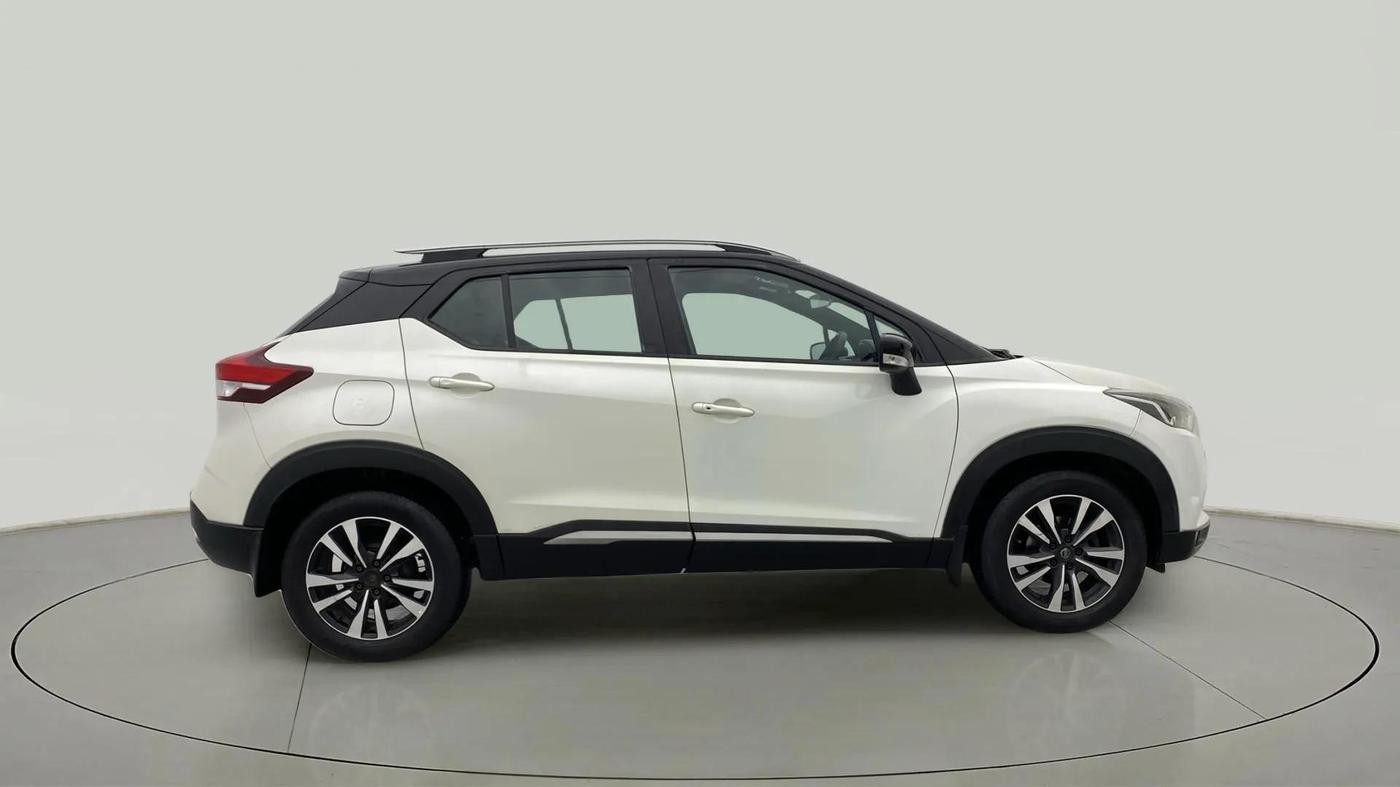 2019 Nissan Kicks XV PREMIUM O DUAL TONE DIESEL, Diesel, Manual, 78,575 km, Right Side View