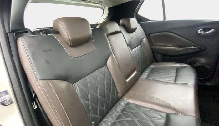 2019 Nissan Kicks XV PREMIUM O DUAL TONE DIESEL, Diesel, Manual, 78,421 km, Right Side Rear Door Cabin