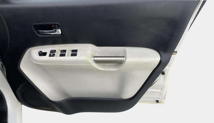 2018 Maruti IGNIS DELTA 1.2 AMT, CNG, Automatic, 85,595 km, Driver Side Door Panels Control
