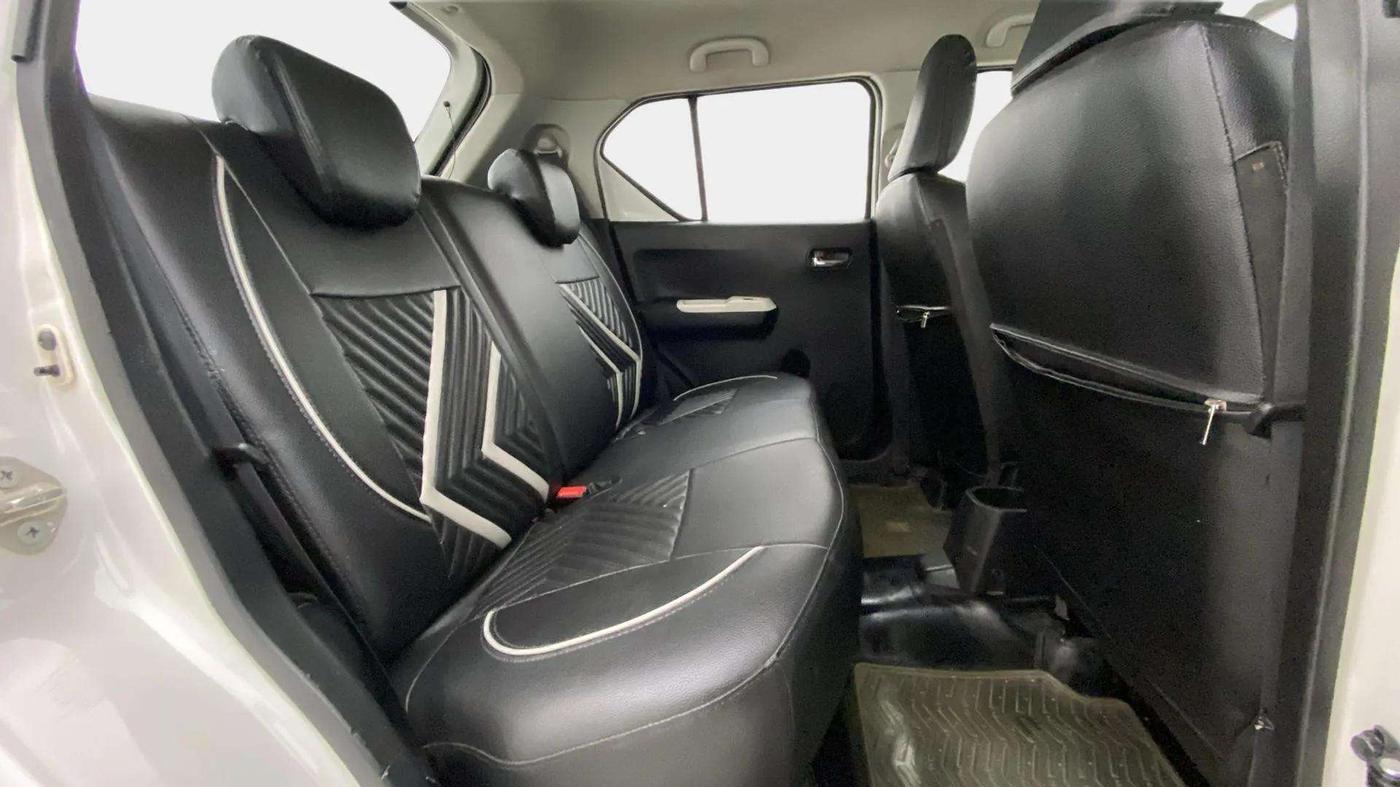 2018 Maruti IGNIS DELTA 1.2 AMT, CNG, Automatic, 85,705 km, Right Side Rear Door Cabin