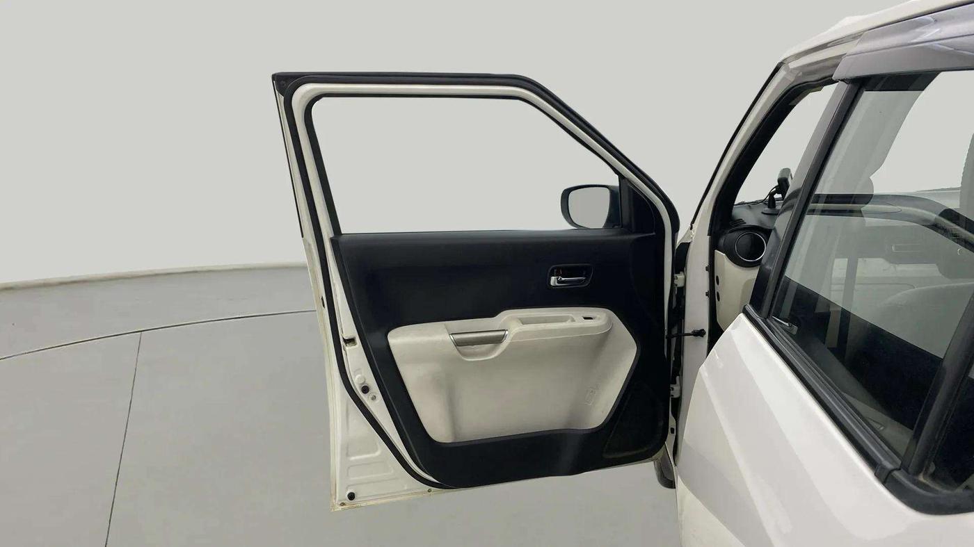 2018 Maruti IGNIS DELTA 1.2 AMT, CNG, Automatic, 85,705 km, LHS Front Door