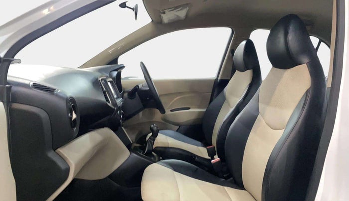2020 Hyundai NEW SANTRO MAGNA 1.1 CORPORATE EDITION, Petrol, Manual, 21,404 km, Right Side Front Door Cabin