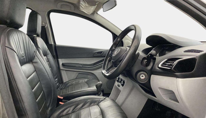 2021 Tata Tiago XT (O) PETROL, Petrol, Manual, 20,792 km, Right Side Front Door Cabin
