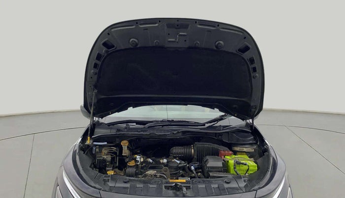 2020 Tata ALTROZ XT PETROL, Petrol, Manual, 31,555 km, Open Bonet