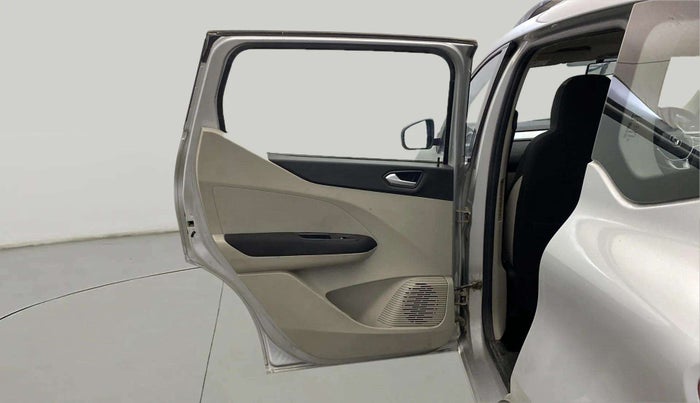 2021 Renault TRIBER RXZ, Petrol, Manual, 26,467 km, LHS Rear Door