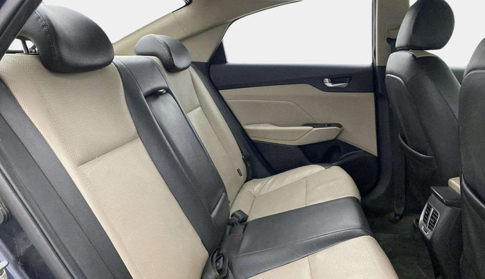2020 Hyundai Verna SX (O) 1.5 CRDI AT, Diesel, Automatic, 93,688 km, Right Side Rear Door Cabin