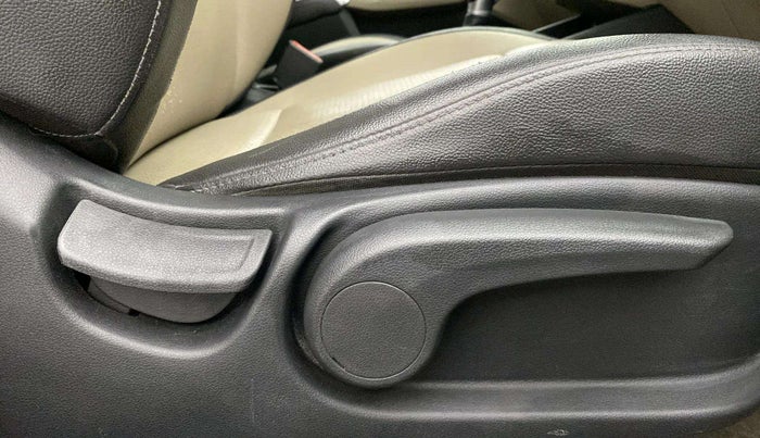 2020 Hyundai Verna SX (O) 1.5 CRDI AT, Diesel, Automatic, 93,688 km, Driver Side Adjustment Panel
