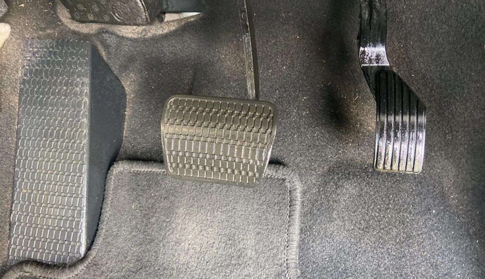 2022 Tata ALTROZ XMA PLUS PETROL, Petrol, Manual, 18,717 km, Pedals