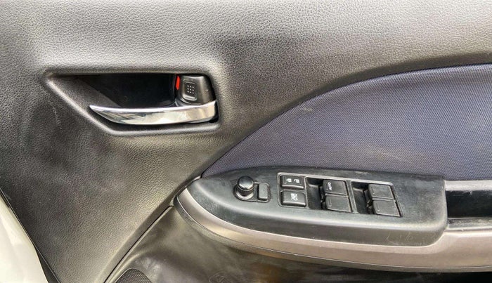 2019 Maruti Baleno DELTA PETROL 1.2, Petrol, Manual, 56,511 km, Driver Side Door Panels Control