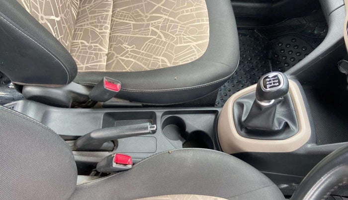 2018 Hyundai Grand i10 ASTA 1.2 KAPPA VTVT, Petrol, Manual, 39,035 km, Gear Lever