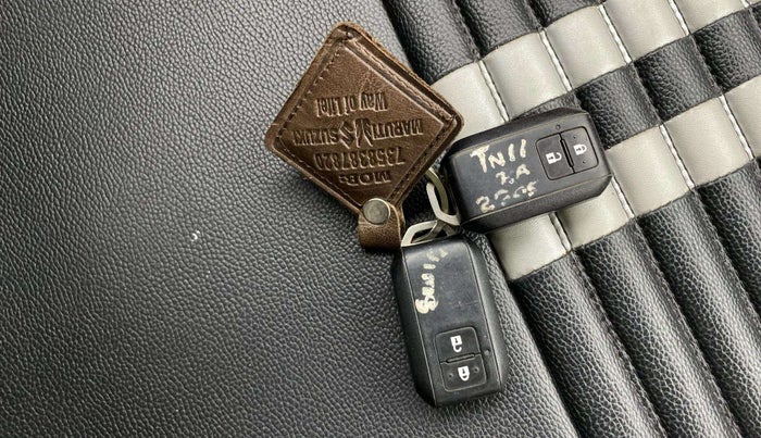 2021 Maruti Swift ZXI PLUS, Petrol, Manual, 38,489 km, Key Close Up