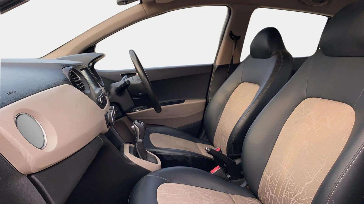 2019 Hyundai Grand i10 SPORTZ (O) AT 1.2 KAPPA VTVT, Petrol, Automatic, 78,117 km, Right Side Front Door Cabin