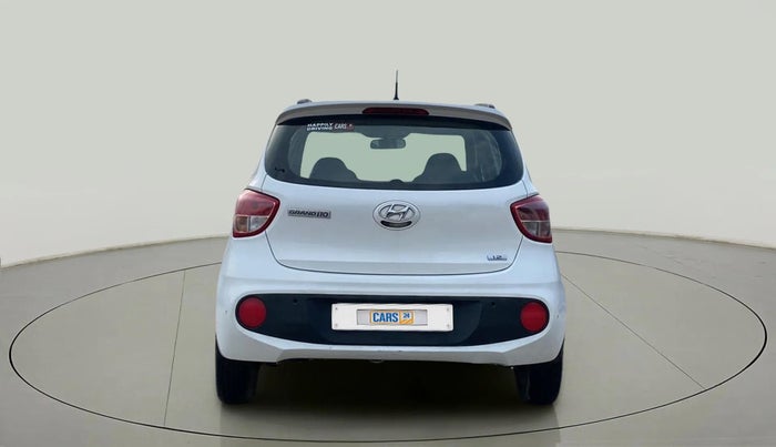 2019 Hyundai Grand i10 SPORTZ (O) AT 1.2 KAPPA VTVT, Petrol, Automatic, 78,038 km, Back/Rear