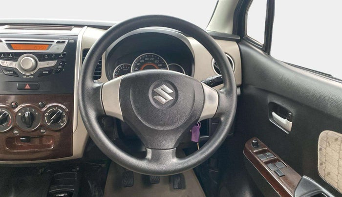 2015 Maruti Wagon R 1.0 VXI, Petrol, Manual, 52,907 km, Steering Wheel Close Up