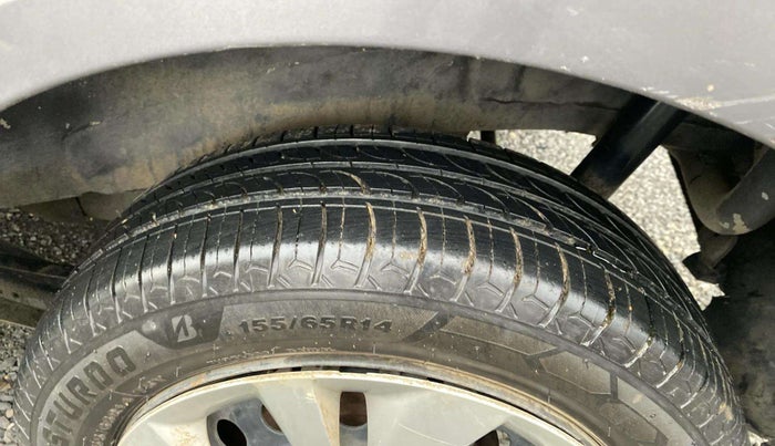 2015 Maruti Wagon R 1.0 VXI, Petrol, Manual, 52,907 km, Left Rear Tyre Tread