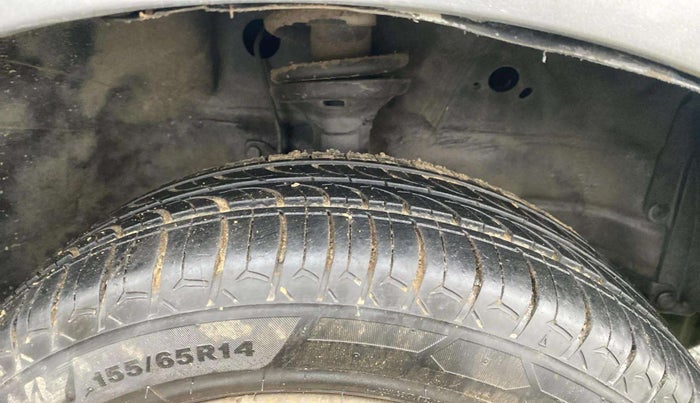 2015 Maruti Wagon R 1.0 VXI, Petrol, Manual, 52,907 km, Right Front Tyre Tread