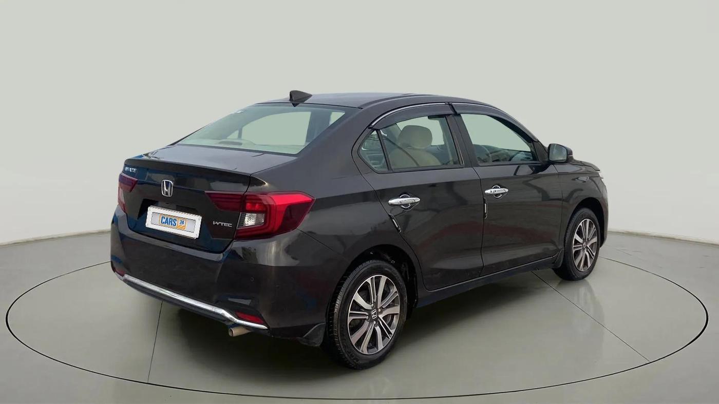 2022 Honda Amaze 1.2L I-VTEC VX CVT, Petrol, Automatic, 16,326 km, Right Back Diagonal