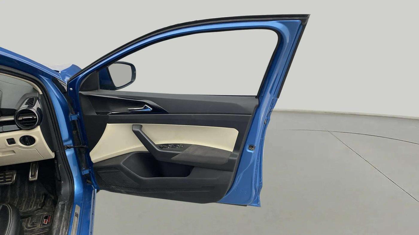 2023 Skoda SLAVIA AMBITION 1.5L TSI AT, Petrol, Automatic, 31,866 km, RHS Front Door