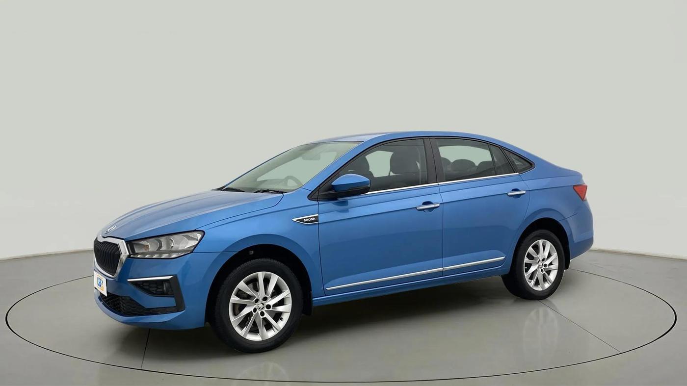 2023 Skoda SLAVIA AMBITION 1.5L TSI AT, Petrol, Automatic, 31,866 km, Left Front Diagonal