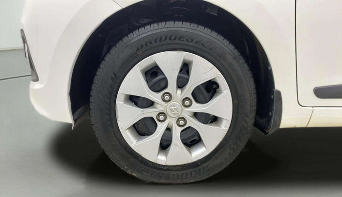 2015 Hyundai Xcent S 1.2, CNG, Manual, 64,215 km, Left Front Wheel