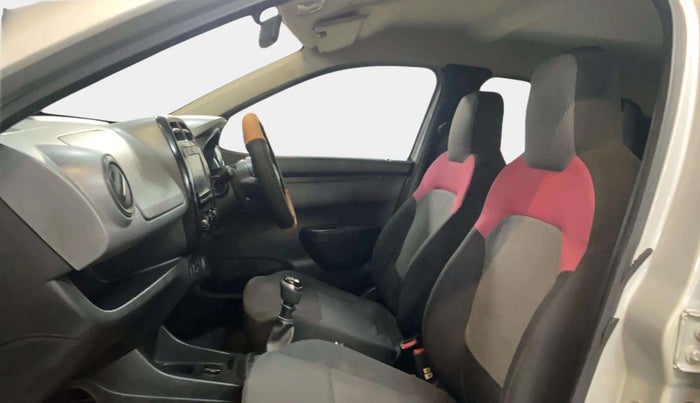 2019 Renault Kwid RXT 1.0 (O), Petrol, Manual, 33,968 km, Right Side Front Door Cabin