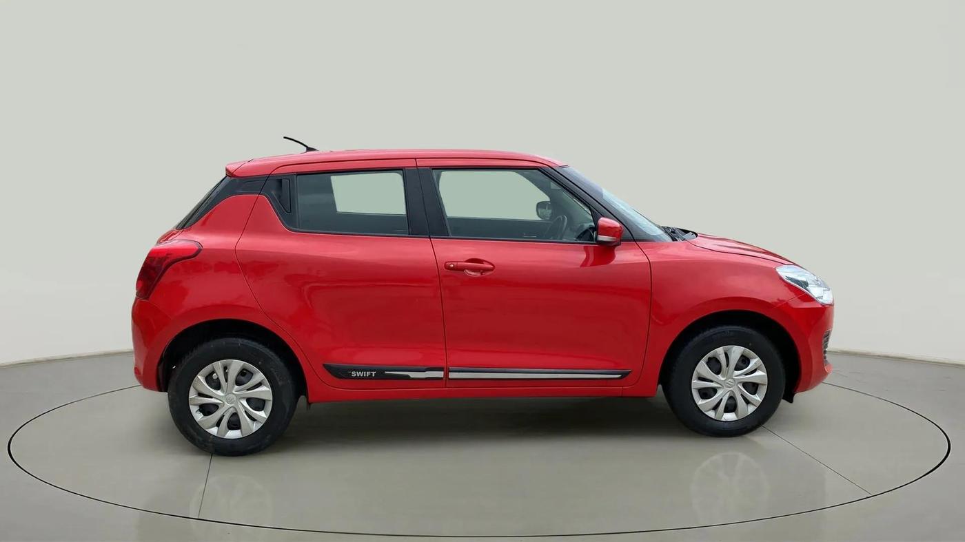 2022 Maruti Swift VXI, Petrol, Manual, 24,397 km, Right Side View