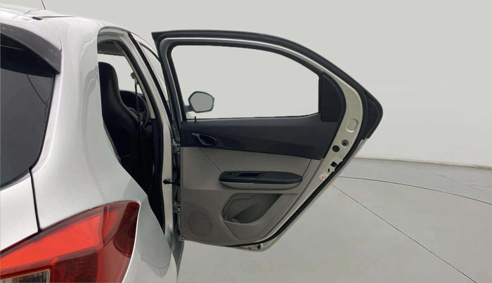 2016 Tata Tiago XT PETROL, Petrol, Manual, 49,771 km, RHS Rear Door