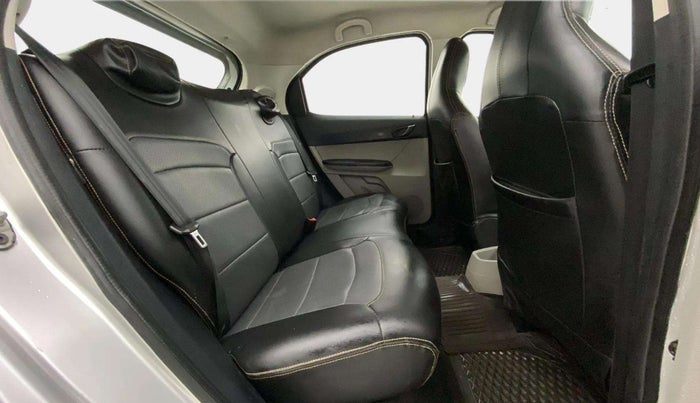 2016 Tata Tiago XT PETROL, Petrol, Manual, 49,771 km, Right Side Rear Door Cabin
