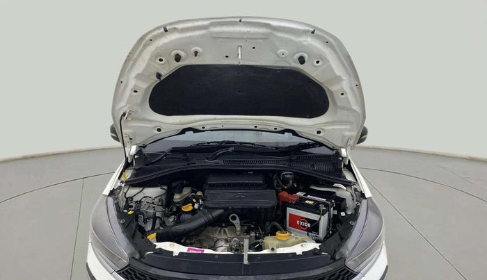 2022 Tata Tiago XT CNG, CNG, Manual, 49,257 km, Open Bonet