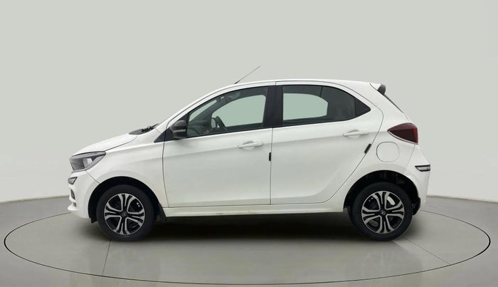 2022 Tata Tiago XT CNG, CNG, Manual, 49,257 km, Left Side