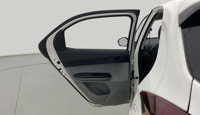 2022 Tata Tiago XT CNG, CNG, Manual, 49,257 km, LHS Rear Door