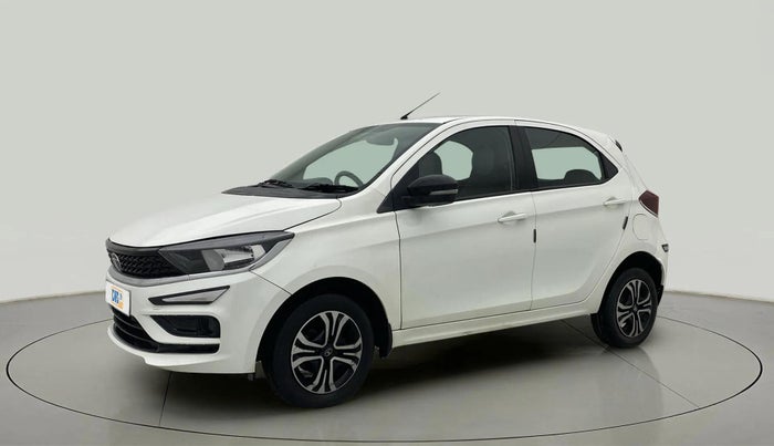 2022 Tata Tiago XT CNG, CNG, Manual, 49,257 km, Left Front Diagonal