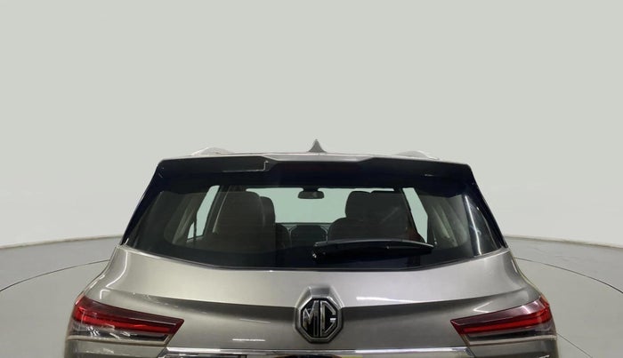 2020 MG HECTOR PLUS SHARP 1.5 PETROL TURBO DCT 6-STR, Petrol, Automatic, 32,709 km, Rear Windshield