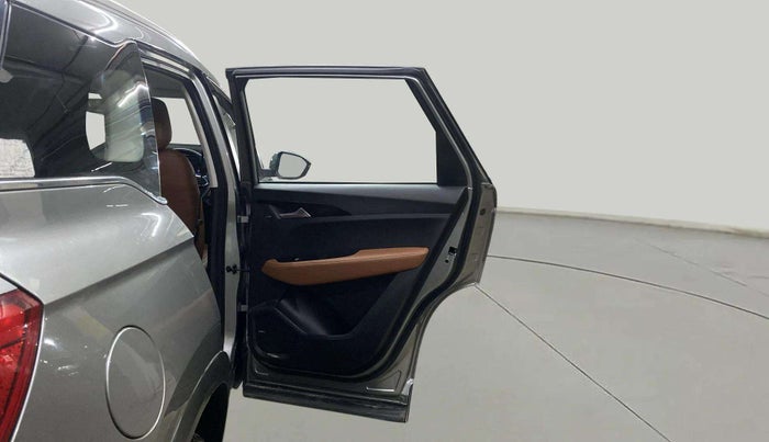 2020 MG HECTOR PLUS SHARP 1.5 PETROL TURBO DCT 6-STR, Petrol, Automatic, 32,709 km, RHS Rear Door