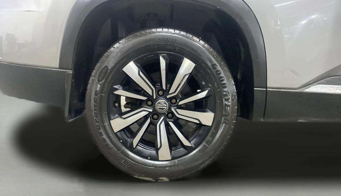 2020 MG HECTOR PLUS SHARP 1.5 PETROL TURBO DCT 6-STR, Petrol, Automatic, 32,709 km, Right Rear Wheel