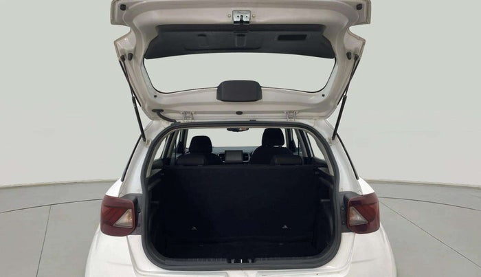 2021 Hyundai VENUE SX PLUS 1.0 TURBO DCT, Petrol, Automatic, 29,510 km, Boot Inside