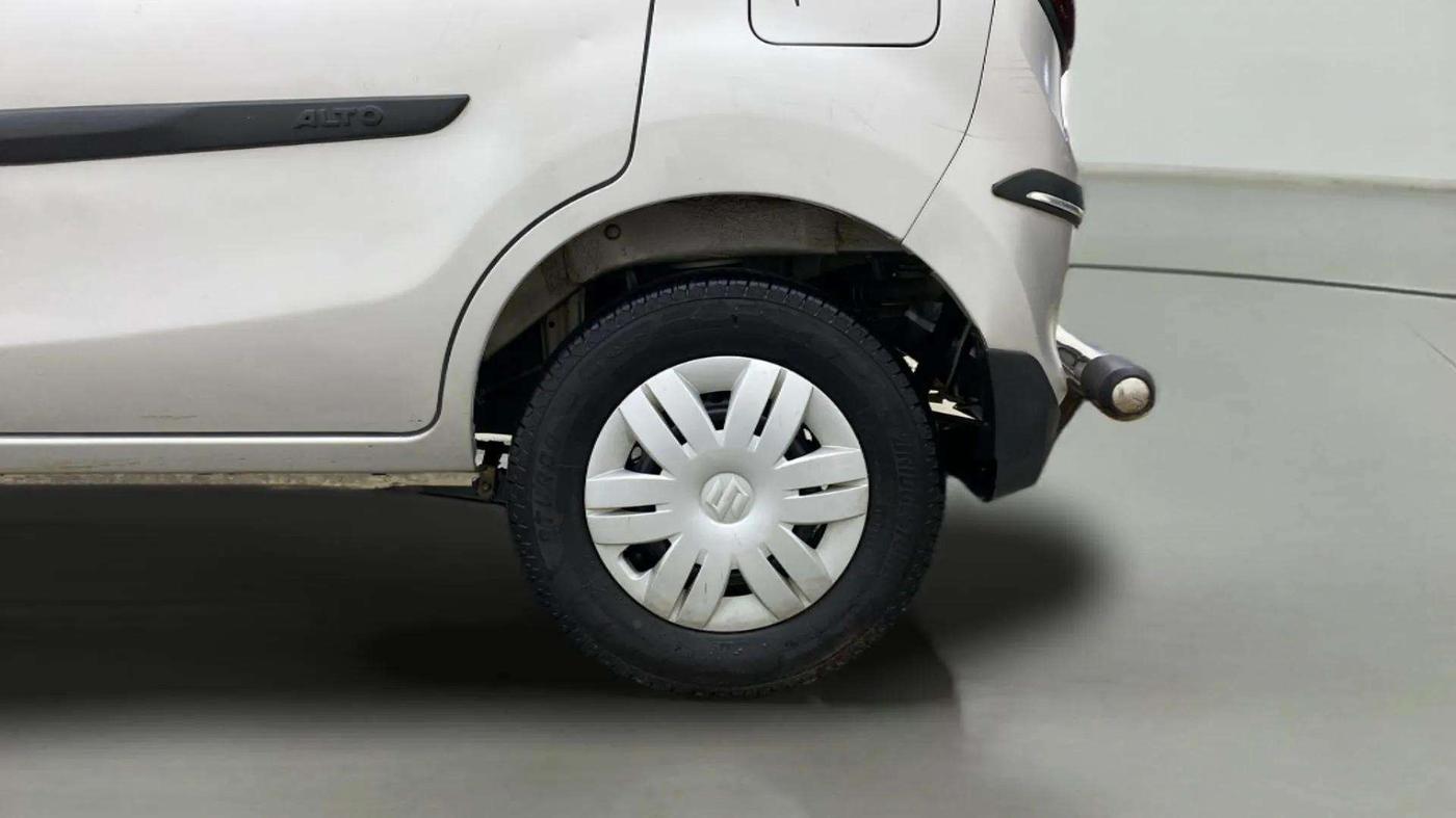 2021 Maruti Alto VXI, Petrol, Manual, 67,702 km, Left Rear Wheel