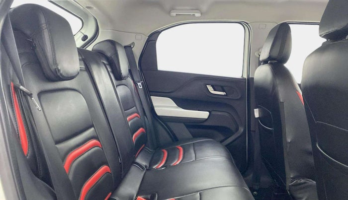 2023 Tata PUNCH CREATIVE  MT, Petrol, Manual, 15,057 km, Right Side Rear Door Cabin
