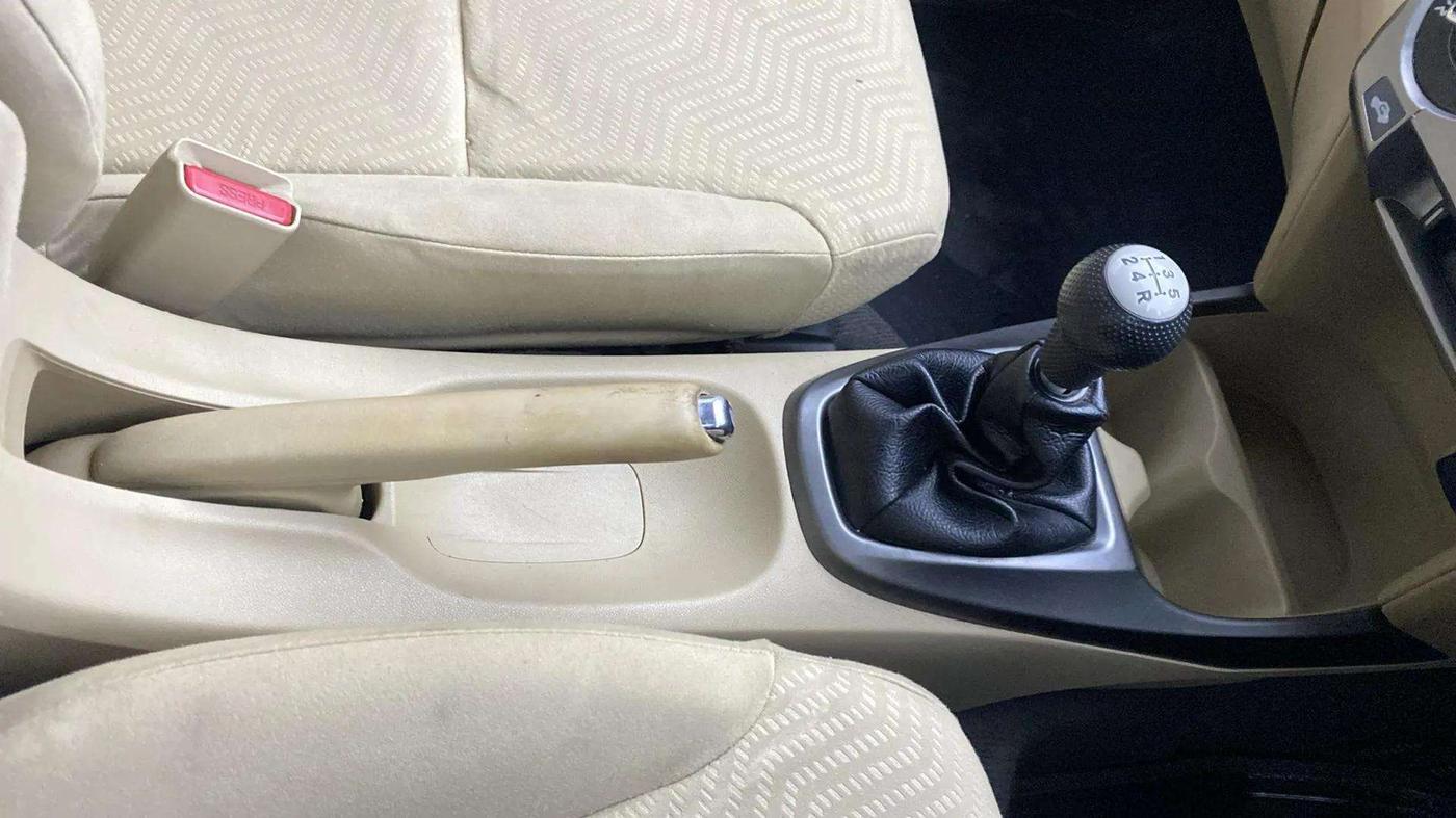 2012 Honda City 1.5L I-VTEC V MT, Petrol, Manual, 83,967 km, Gear Lever