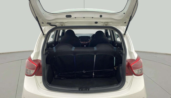 2016 Hyundai Grand i10 1.2 SPORTZ PRIME EDITION VTVT, Petrol, Manual, 58,407 km, Boot Inside