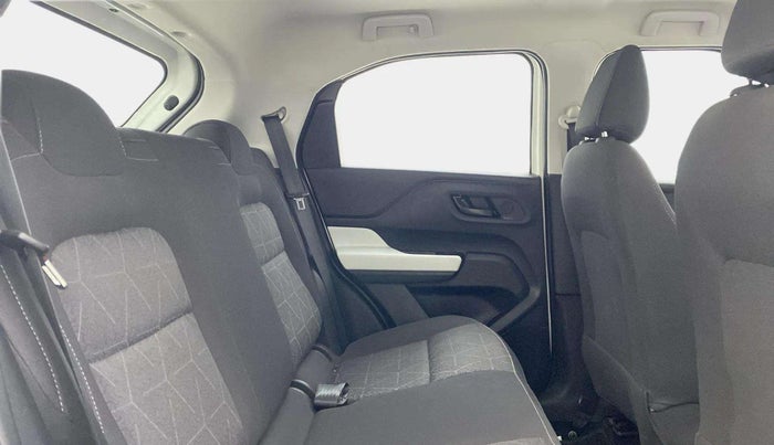 2023 Tata PUNCH ACCOMPLISHED DAZZLE PACK AMT, Petrol, Automatic, 10,517 km, Right Side Rear Door Cabin