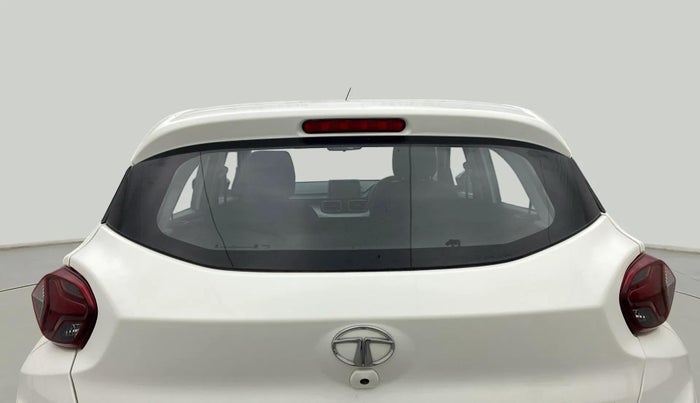 2023 Tata PUNCH ACCOMPLISHED DAZZLE PACK AMT, Petrol, Automatic, 10,517 km, Rear Windshield