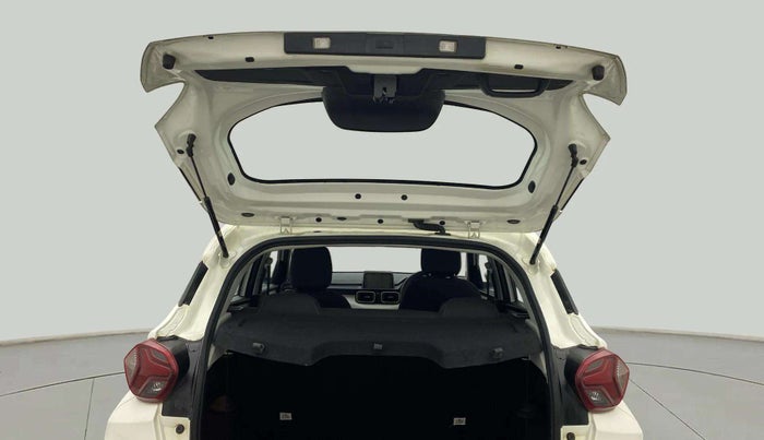 2023 Tata PUNCH ACCOMPLISHED DAZZLE PACK AMT, Petrol, Automatic, 10,517 km, Boot Door Open