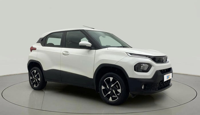 2023 Tata PUNCH ACCOMPLISHED DAZZLE PACK AMT, Petrol, Automatic, 10,517 km, Right Front Diagonal