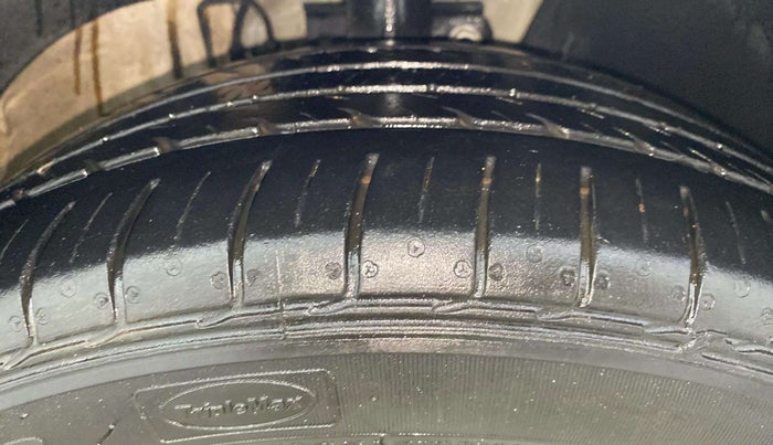 2021 Volkswagen Polo 1.0 GT TSI AT, Petrol, Automatic, 17,291 km, Right Front Tyre Tread